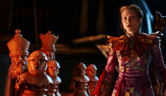 ALICE THROUGH THE LOOKING GLASS