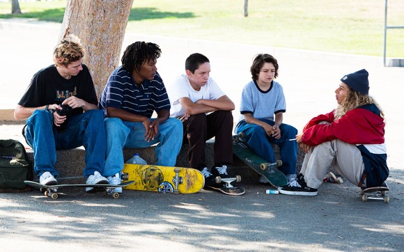 DAY 32 MID 90S Photo Tobin Yelland-0902.dng